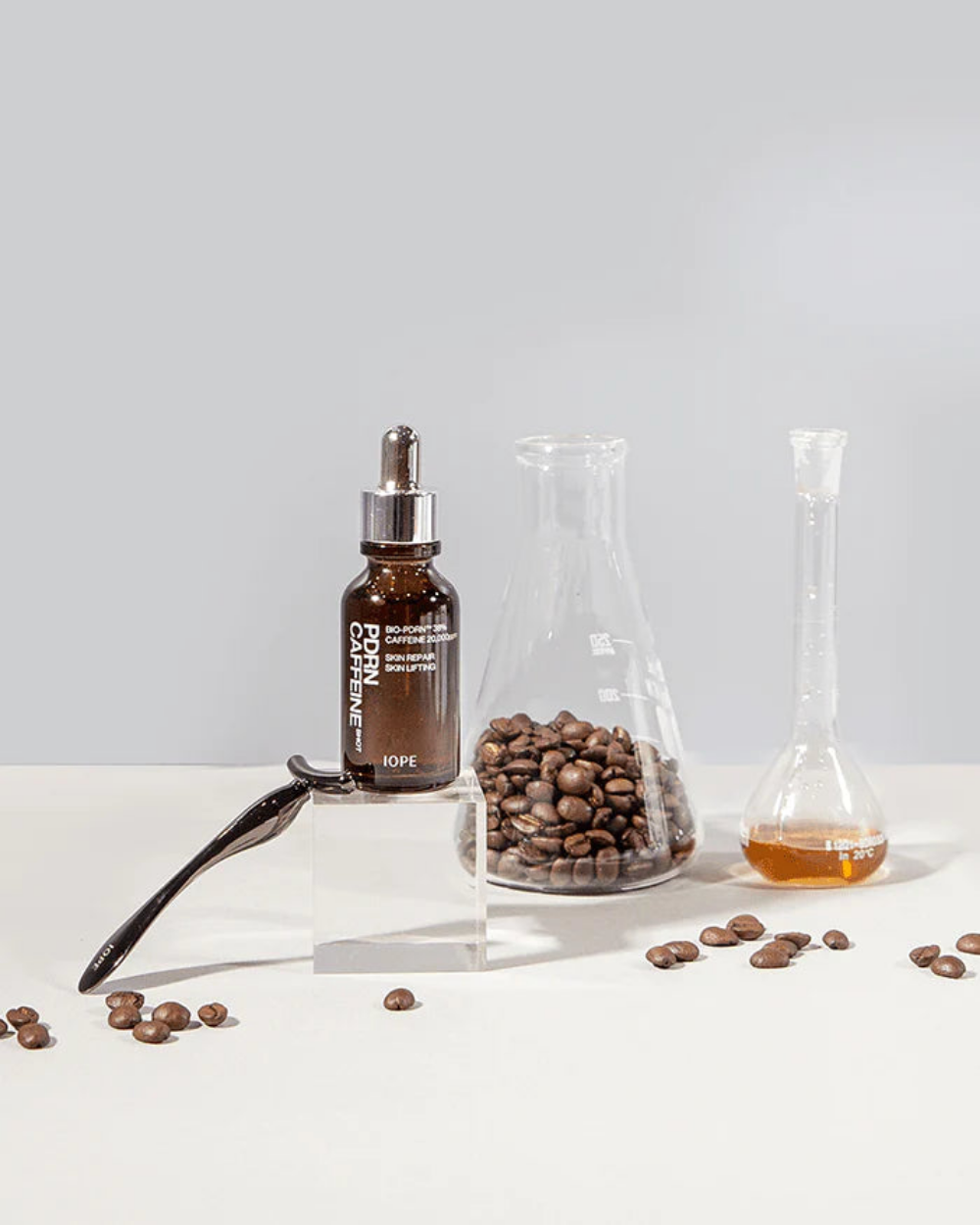 IOPE PDRN Caffeine Shot Ampoule 50ml - LUUELA