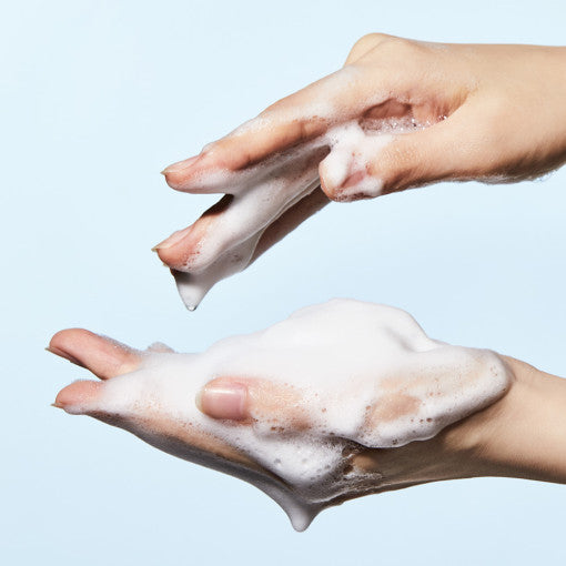 Anua 8 Hyaluronic Acid Hydrating Gentle Foaming Cleanser 150ml - LUUELA