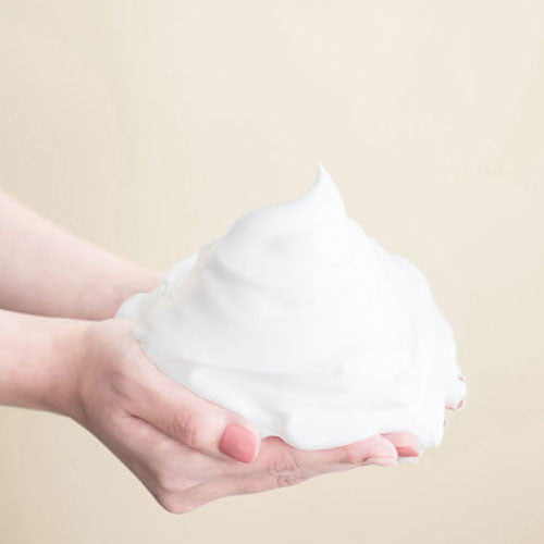 AMPLE:N Hyalruon Shot Bubble Cleanser 450ml - LUUELA