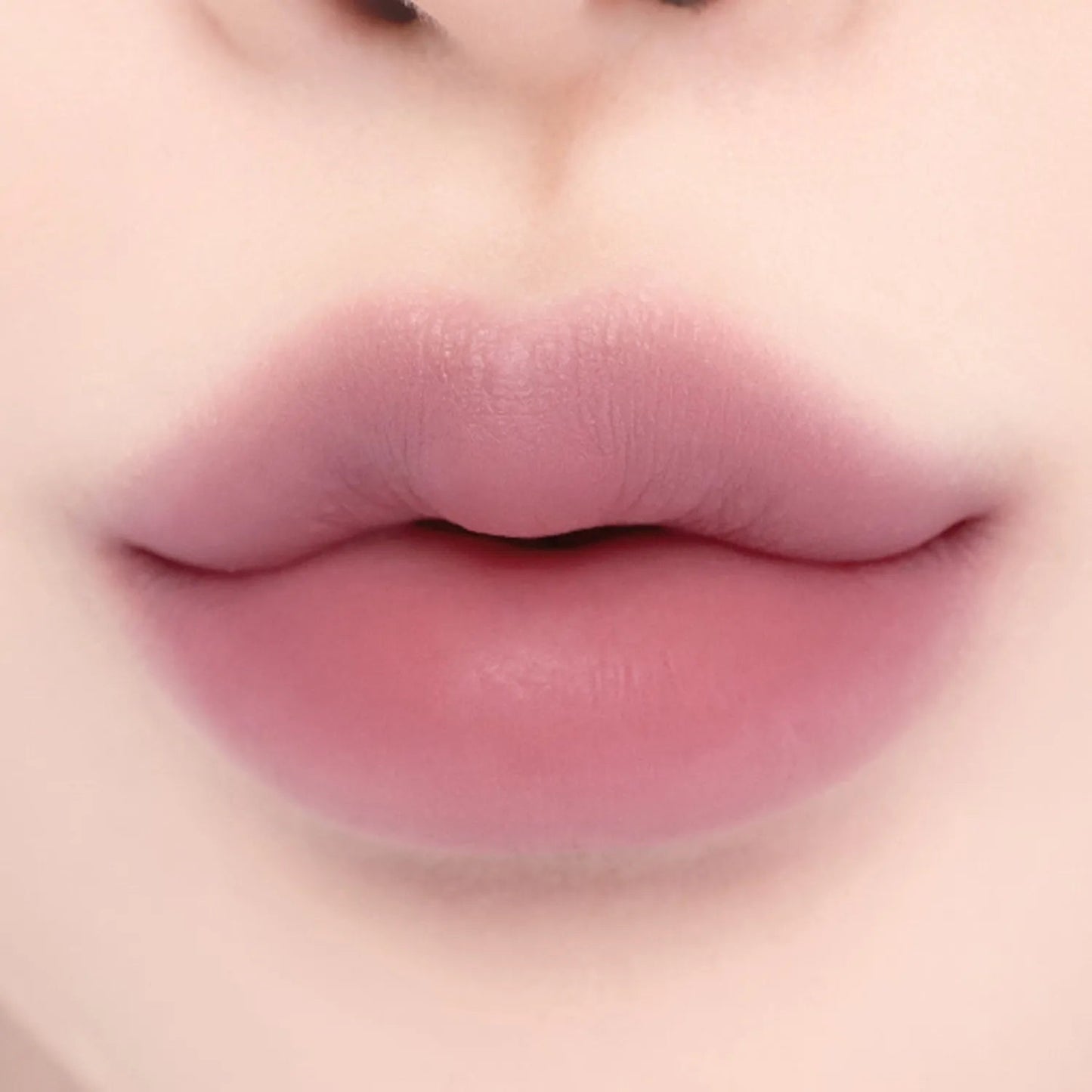 lilybyred Smiley Lip Blending Stick 0.8g - LUUELA