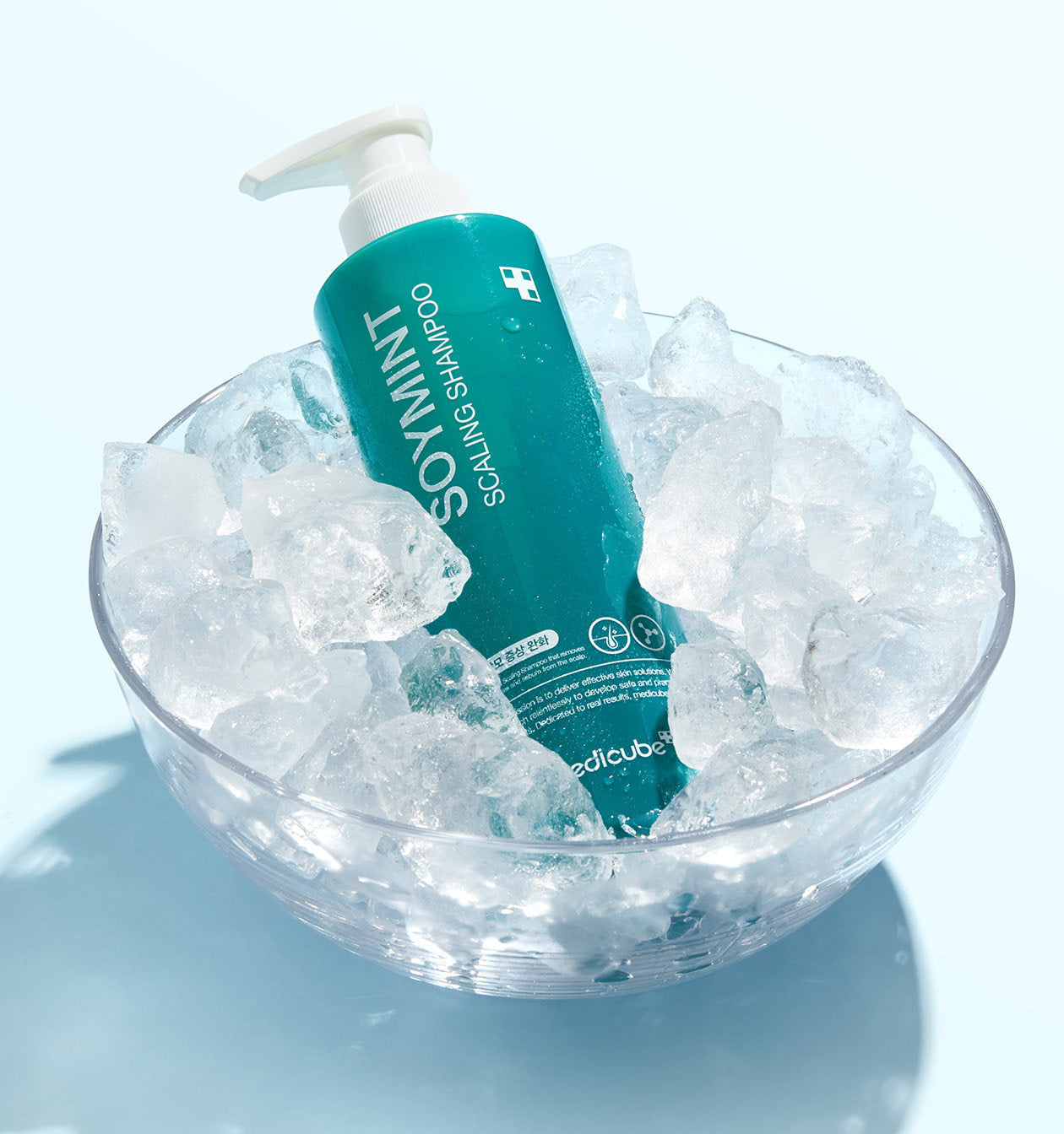 medicube SOYMINT Scaling Shampoo 490ml - LUUELA