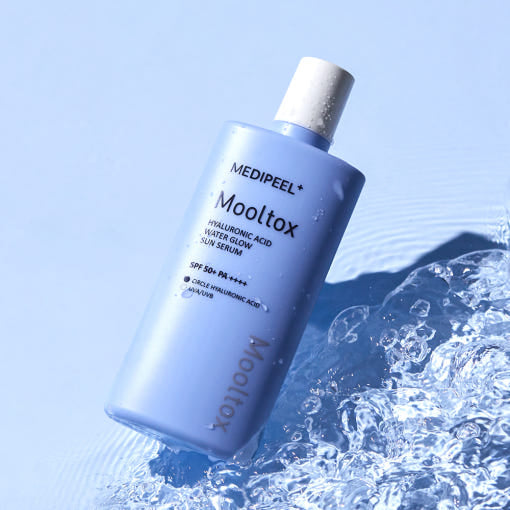 MEDIPEEL Hyaluronic Acid Mooltox Water Glow Sun Serum SPF 50+PA++++ 52ml - LUUELA