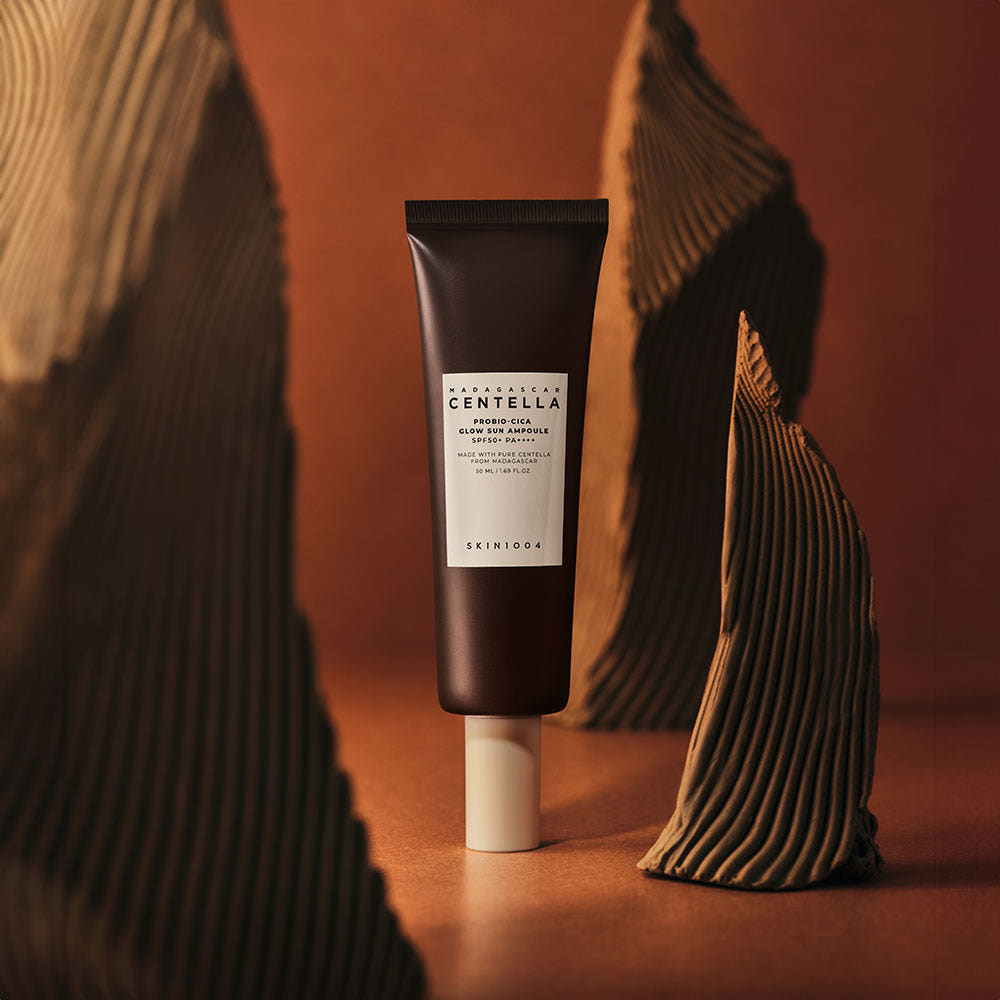 SKIN1004 MADAGASCAR CENTELLA PROBIO-CICA GLOW SUN AMPOULE SPF 50+ PA++++50ml - LUUELA