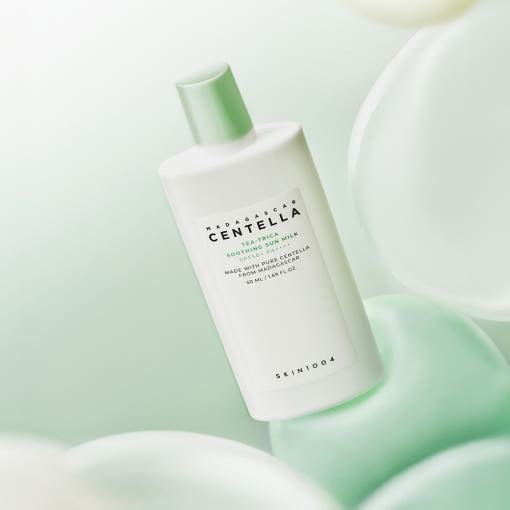 SKIN1004 MADAGASCAR CENTELLA TEA-TRICA SOOTHING SUN MILK SPF 50+ PA++++ 50ml - LUUELA