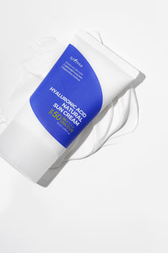 Isntree Hyaluronic Acid Natural Suncream SPF50+PA++++ 50ml - LUUELA