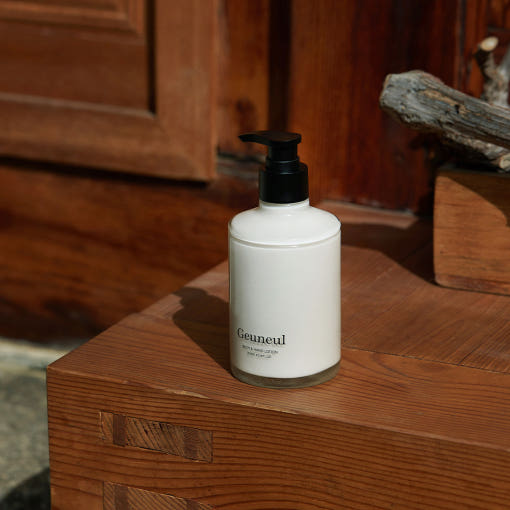 I'm from Body & Hand Lotion 300g - LUUELA