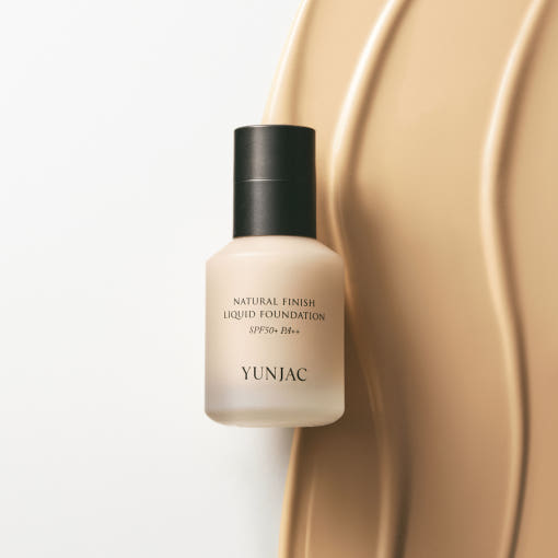 YUNJAC Natural Finish Liquid Foundation SPF50+ PA++ 40ml - LUUELA