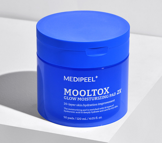 MEDIPEEL MOOLTOX GLOW MOISTURIZING PAD 2X 120ml / 50pads - LUUELA