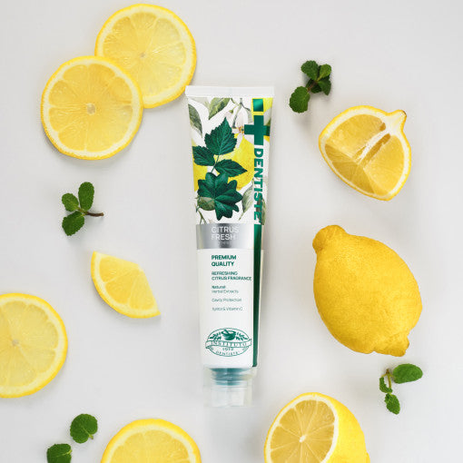 DENTISTE Citrus Fresh Toothpaste 100g - LUUELA