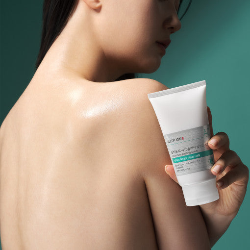 ILLIYOON  -Cica Acne Clear Peeling Scrub - 200g - LUUELA