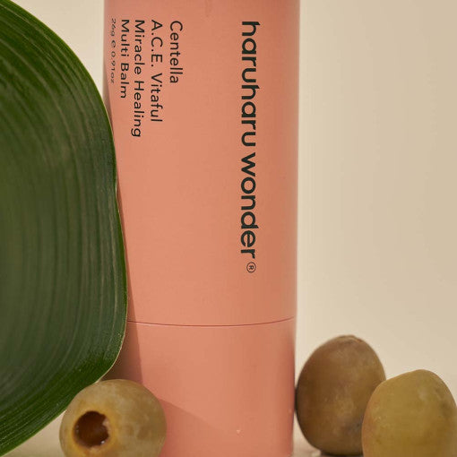 [haruharu wonder] Centella A.C.E. Vitaful Miracle Healing Multi Balm 26g - LUUELA