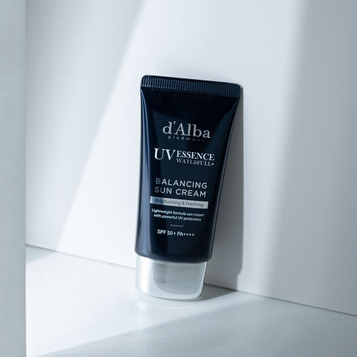 d'Alba Waterfull Balancing Sun Cream 50ml SPF50+PA++++ - LUUELA