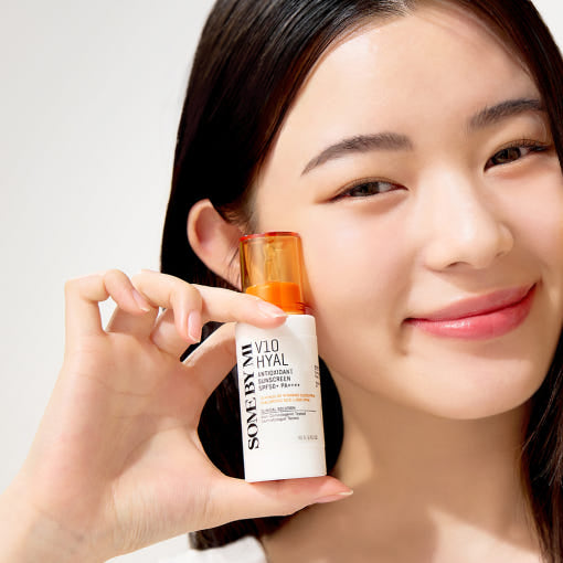 [SOME BY MI] V10Hyal Antioxidant Sunscreen SPF 50+ PA++++ 40ml - LUUELA
