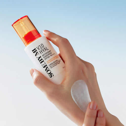 [SOME BY MI] V10Hyal Antioxidant Sunscreen SPF 50+ PA++++ 40ml - LUUELA