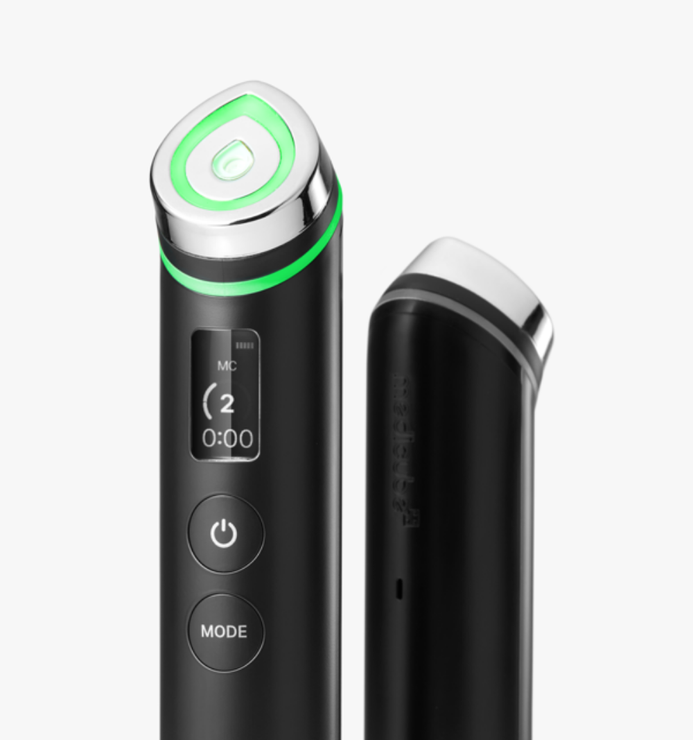 medicube AGE-R Booster Pro #Black (*It can only be shipped via express service.) - LUUELA