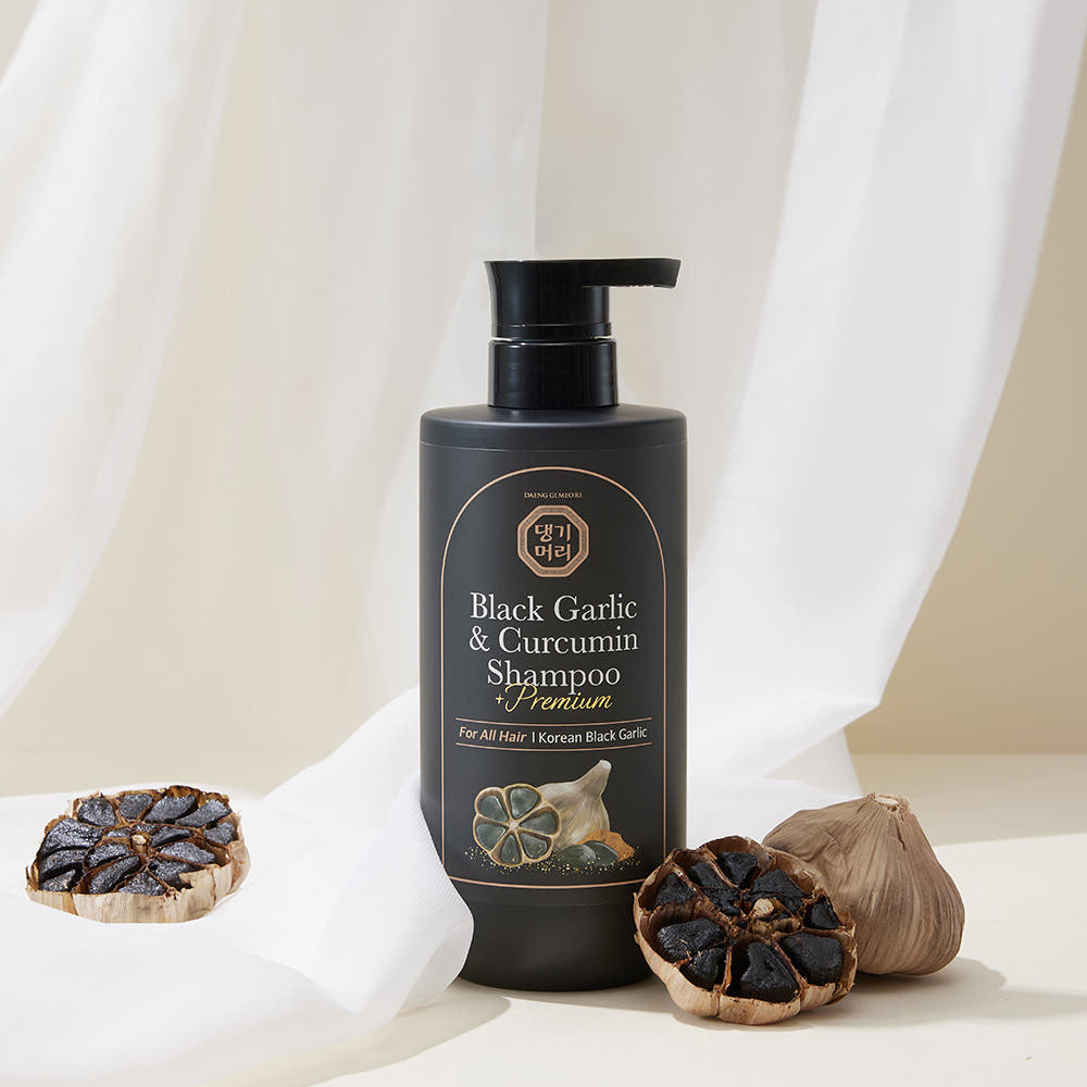 [Daeng Gi Meo Ri] Premium Black Garlic & Curcumin Shampoo 500ml - LUUELA