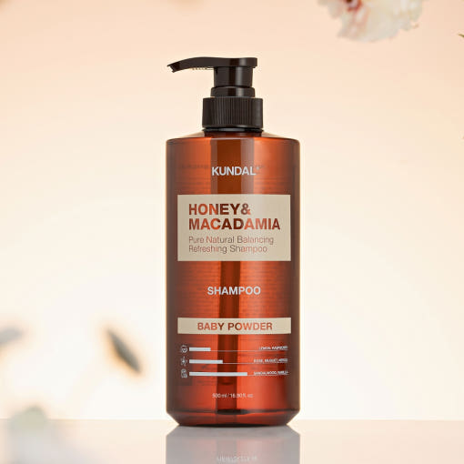 KUNDAL HONEY & MACADAMIA Natural Shampoo (Baby Powder) 500ml - LUUELA